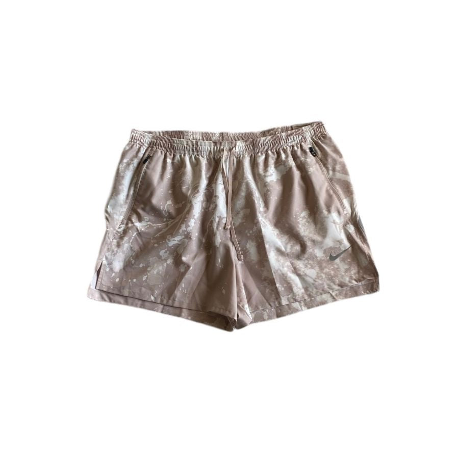 Nike Short Run Division Stride L