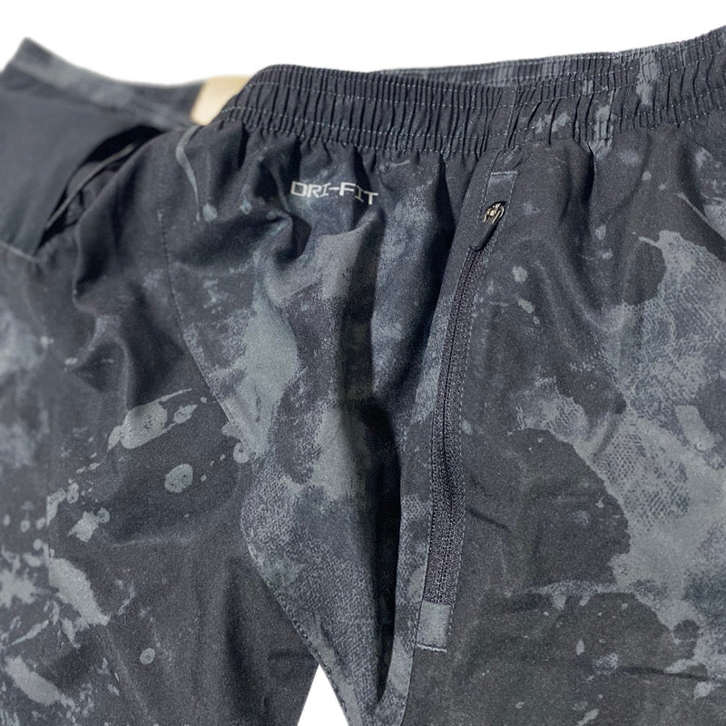 Nike Short Run Division Stride XL 36% OFF