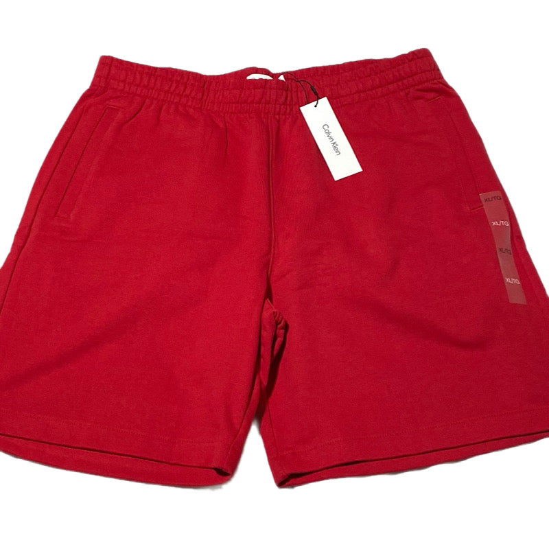 Calvin Klein Short rojo XL 26% OFF