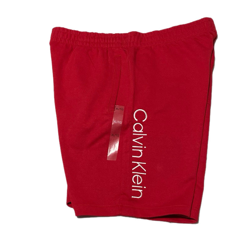 Calvin Klein Short rojo XL 26% OFF